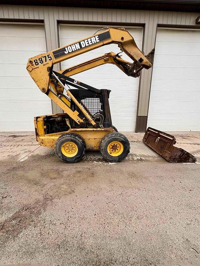 Image of John Deere 8875 equipment image 2