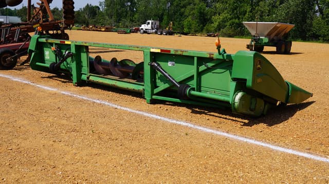 Image of John Deere 893 equipment image 1