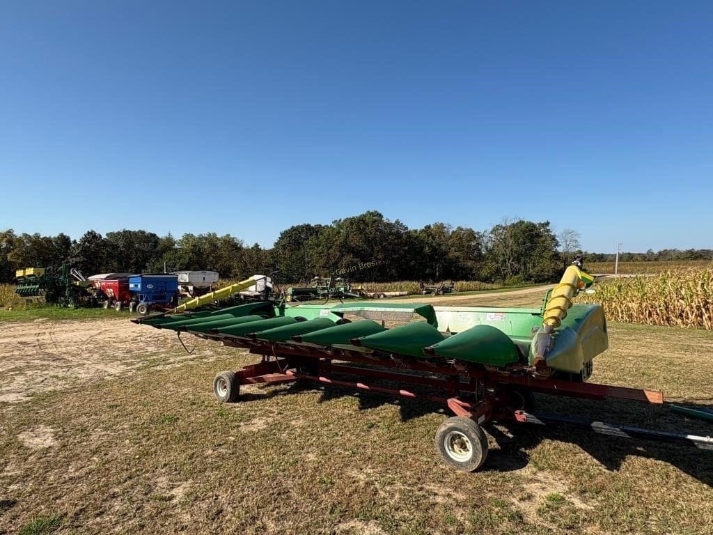 John Deere 893 Equipment Image0