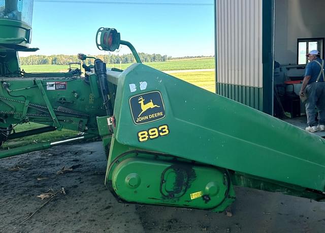 Image of John Deere 893 equipment image 2