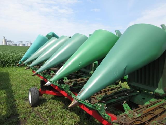 Image of John Deere 893 equipment image 2