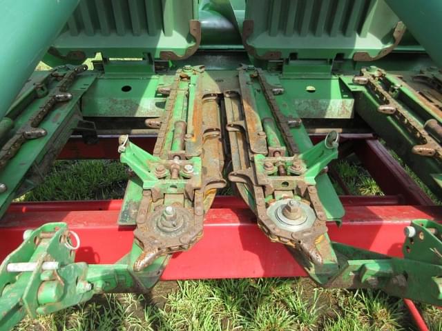 Image of John Deere 893 equipment image 3