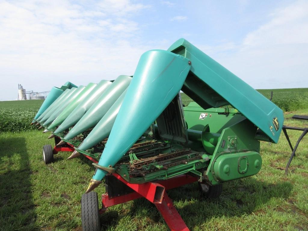 Image of John Deere 893 Primary image