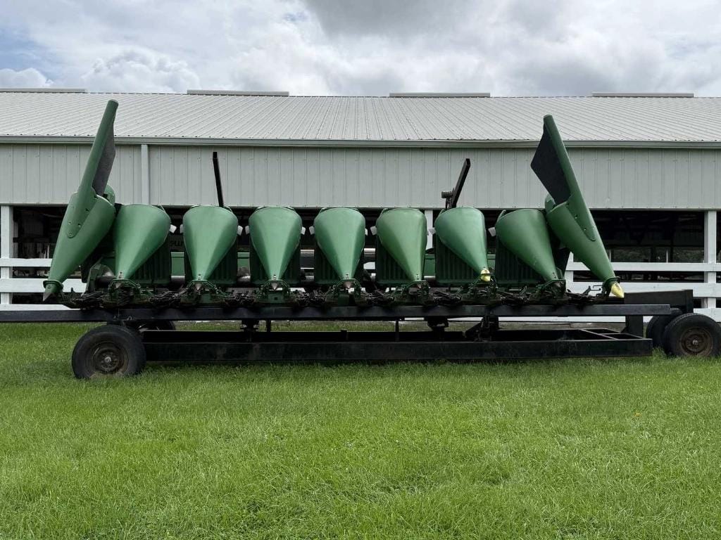John Deere 893 Equipment Image0