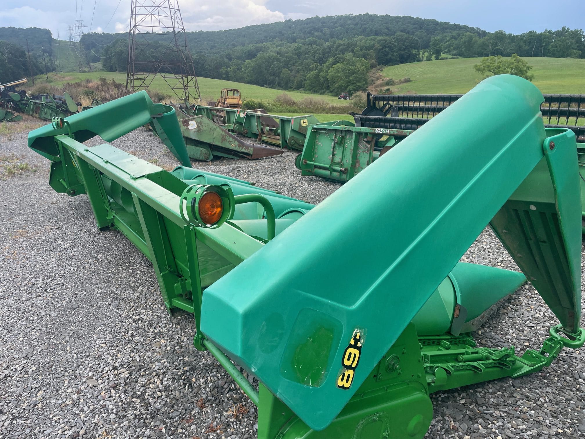 John Deere 893 Equipment Image0