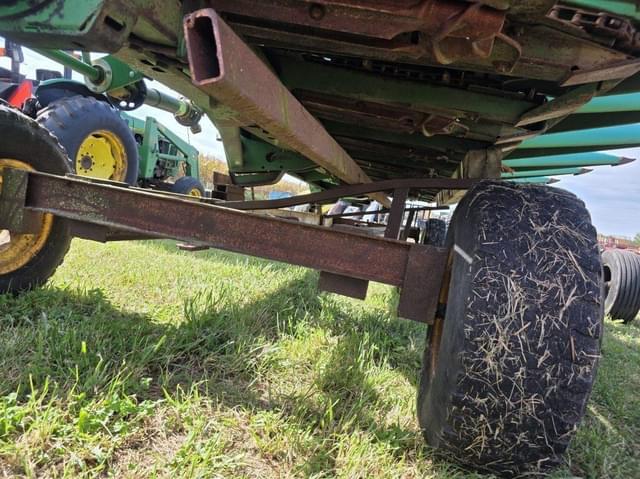 Image of John Deere 893 equipment image 4