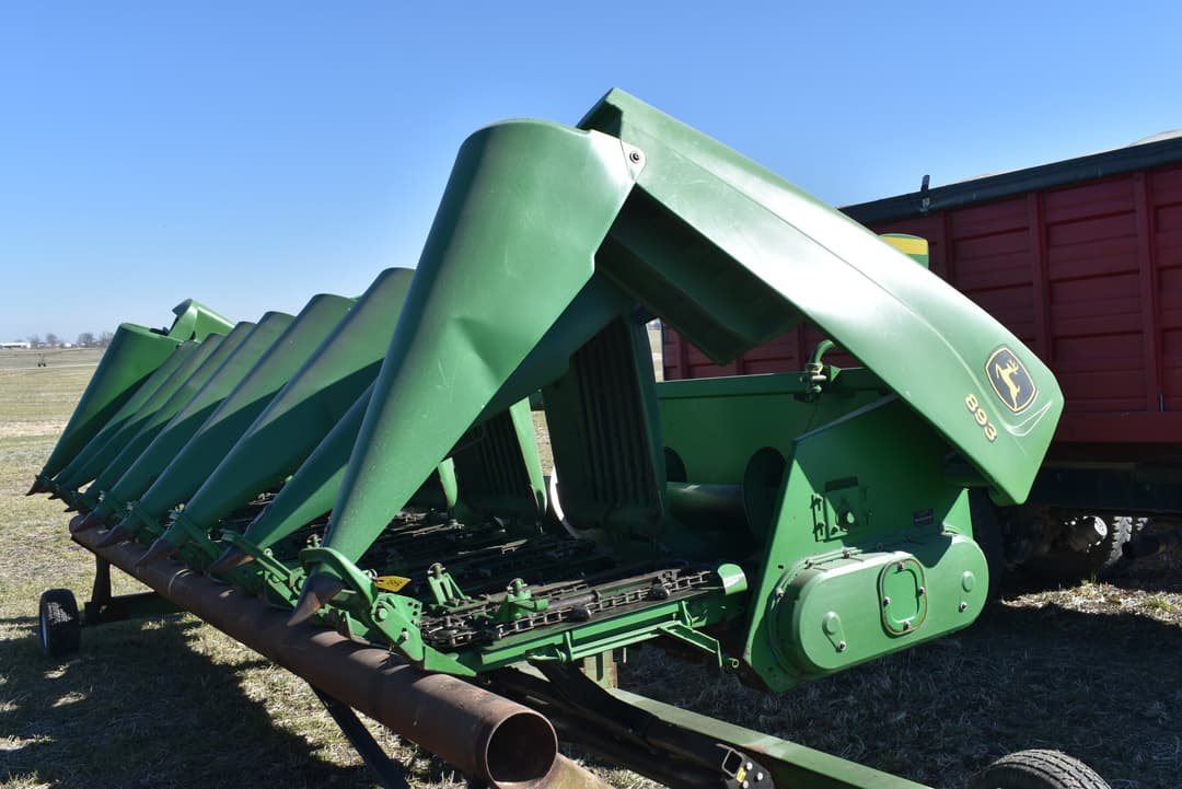 Image of John Deere 893 Primary image
