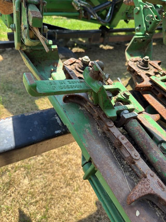 Image of John Deere 893 equipment image 2