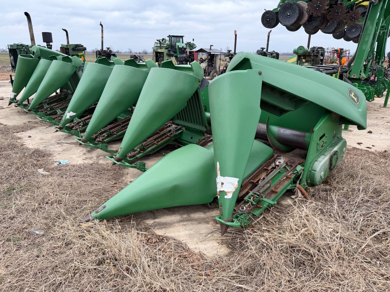 John Deere 894 Equipment Image0