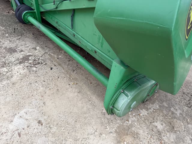 Image of John Deere 894 equipment image 3