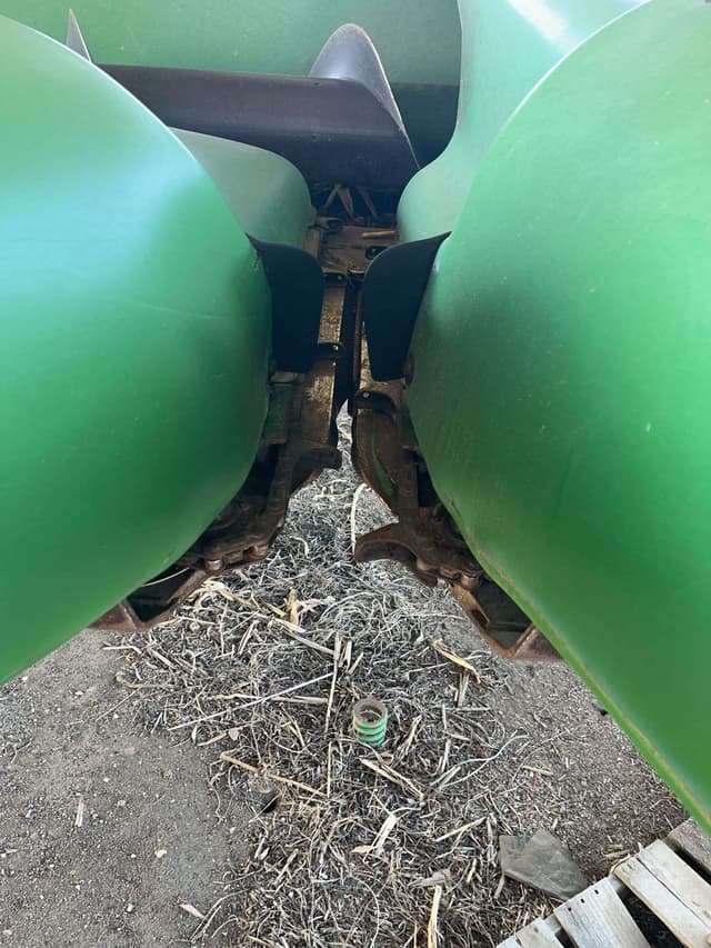 Image of John Deere 894 equipment image 1