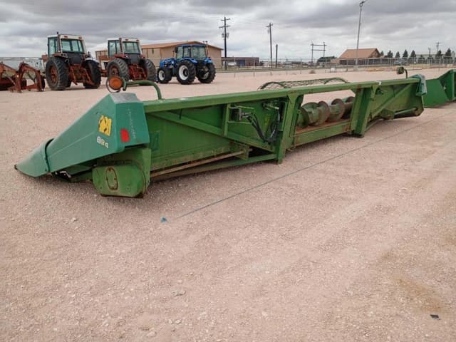 Image of John Deere 894 equipment image 2