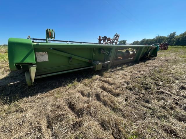 Image of John Deere 894 equipment image 2