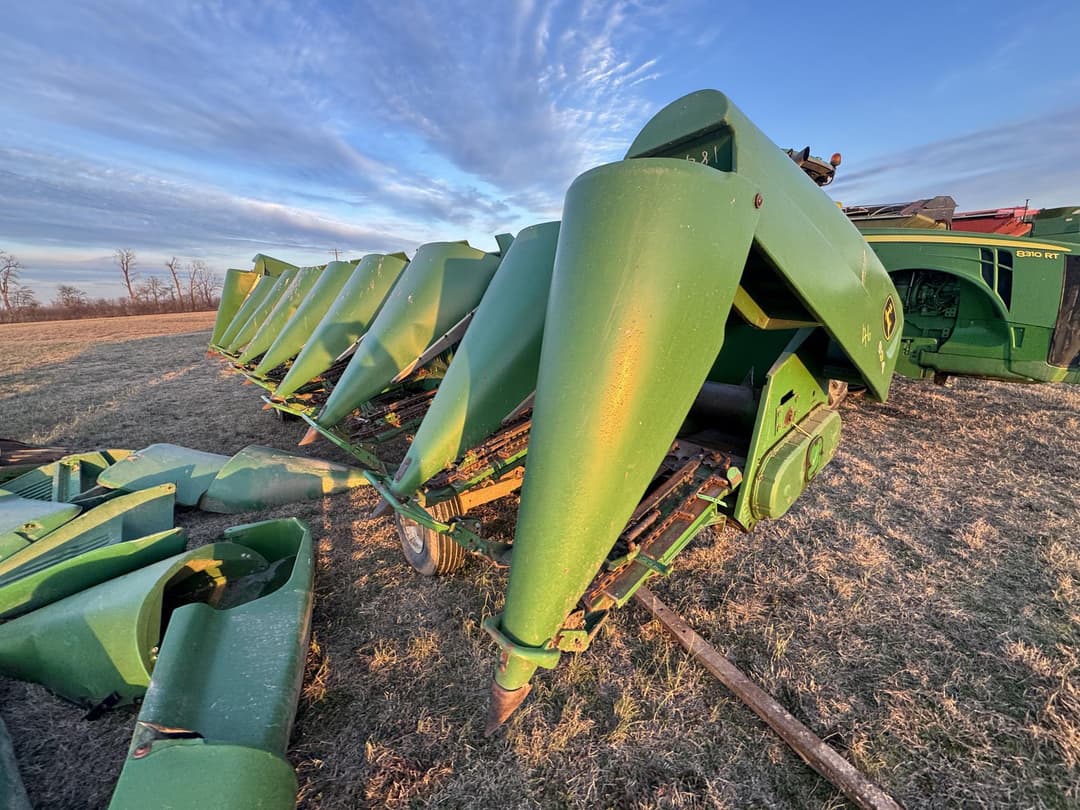 Image of John Deere 894 Primary image