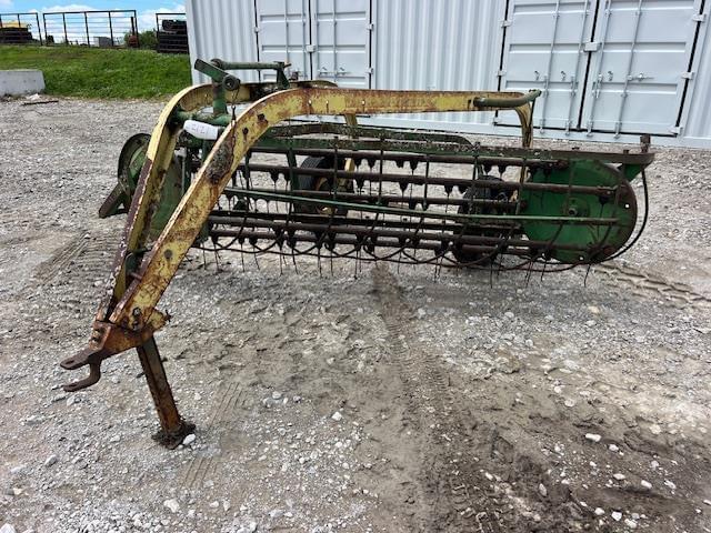 Image of John Deere 894A equipment image 1
