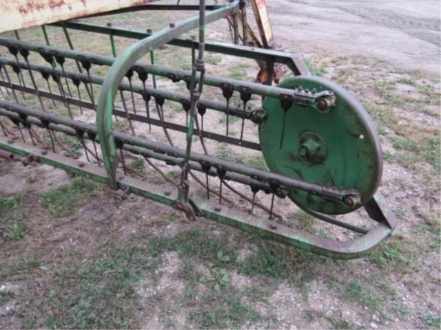 Image of John Deere 894A equipment image 4
