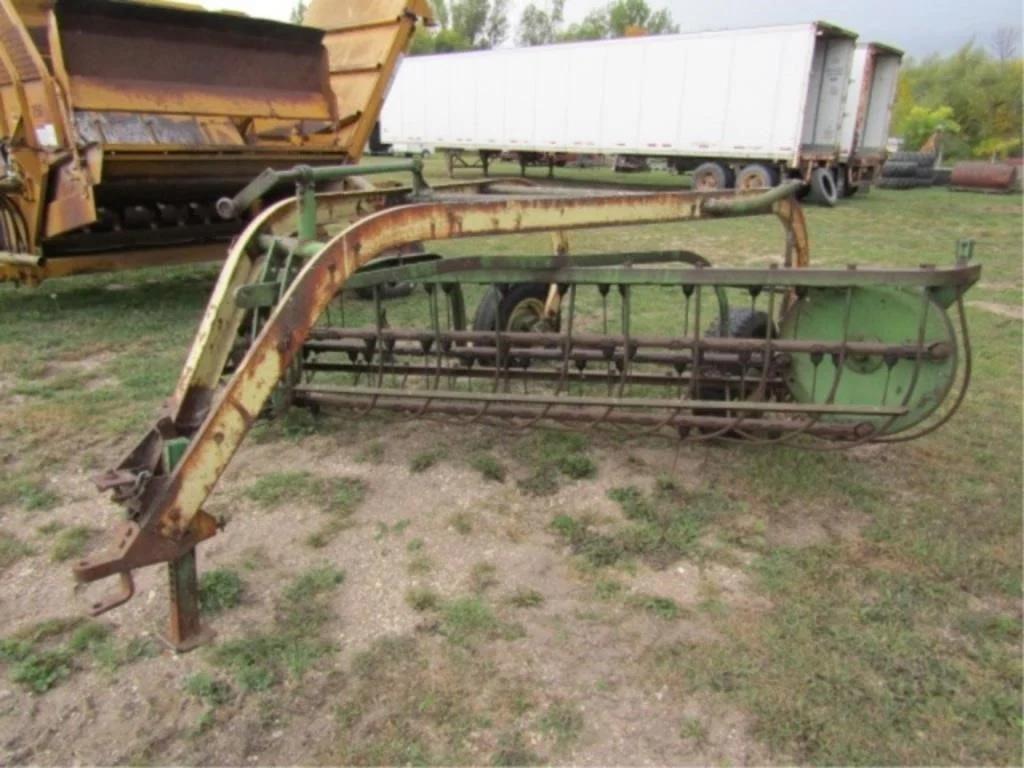 Image of John Deere 894A Primary image