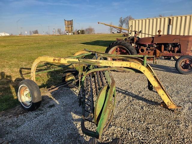 Image of John Deere 894A equipment image 1