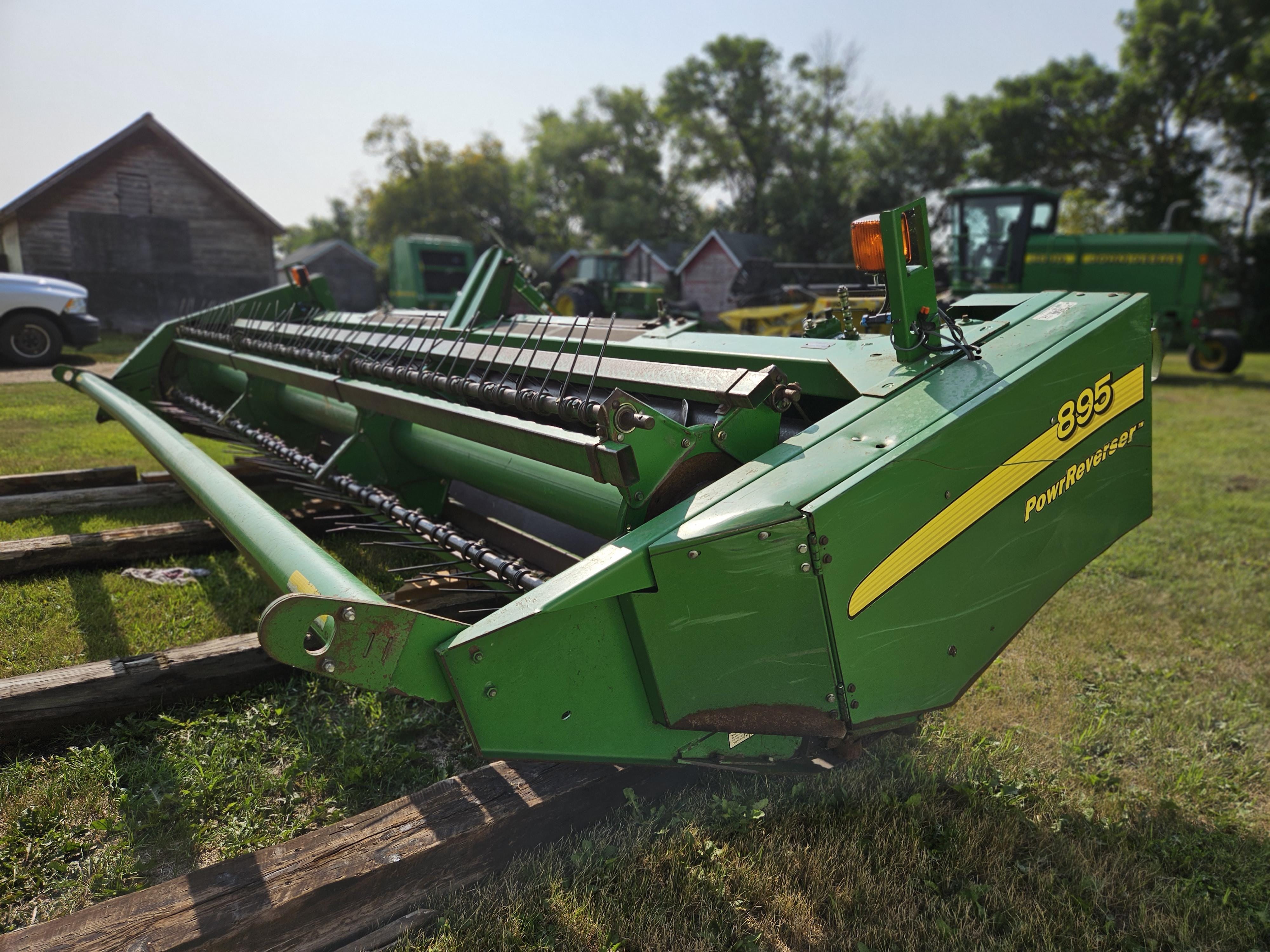 Main image John Deere 895 