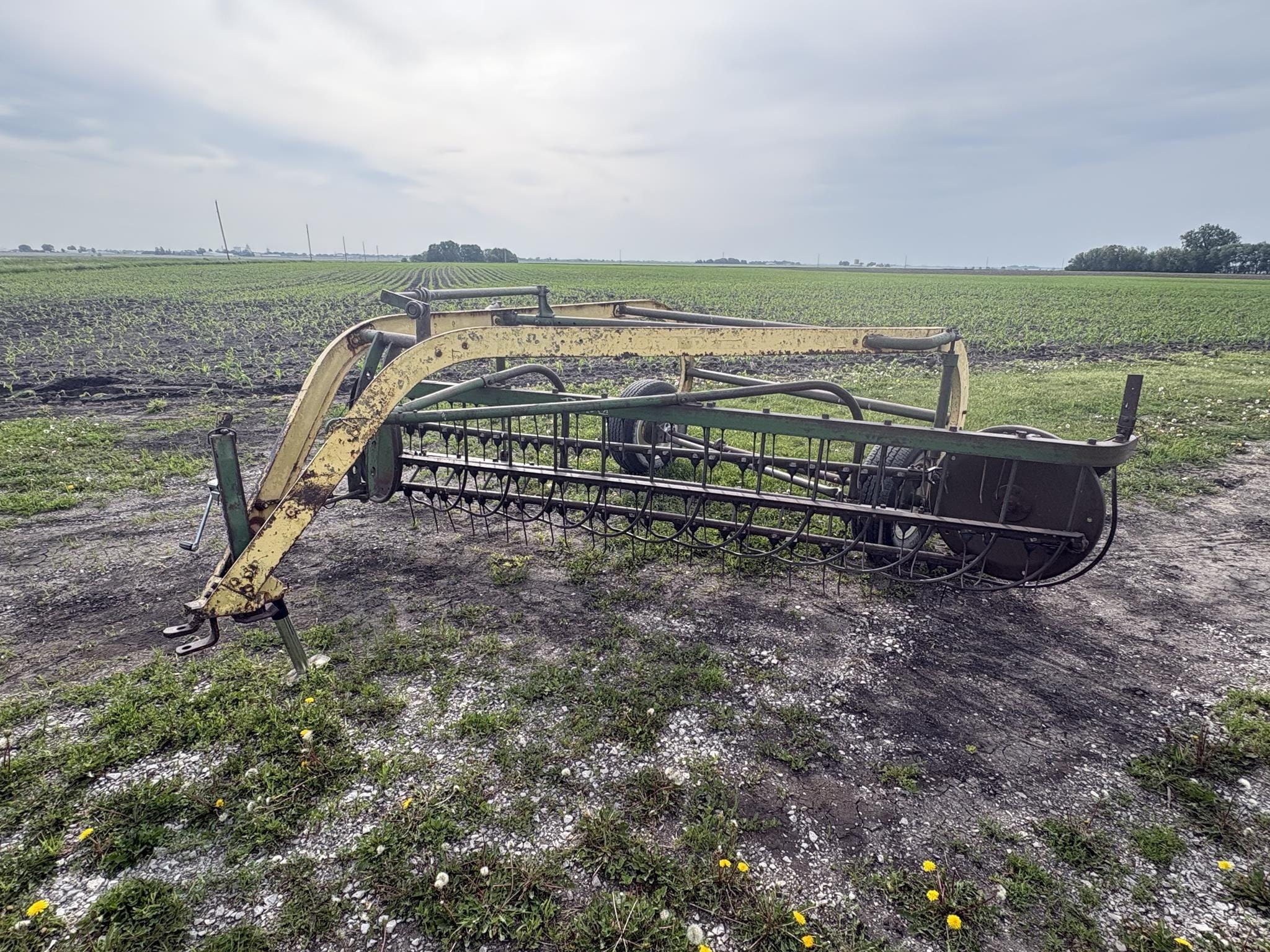 John Deere 896A Equipment Image0