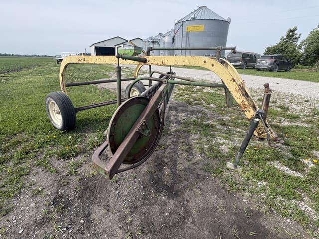 Image of John Deere 896A equipment image 2