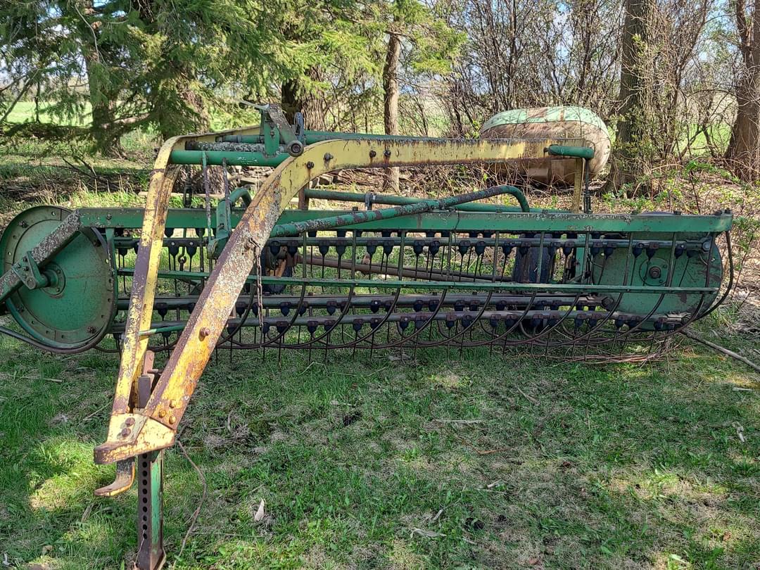 Image of John Deere 896 Primary image