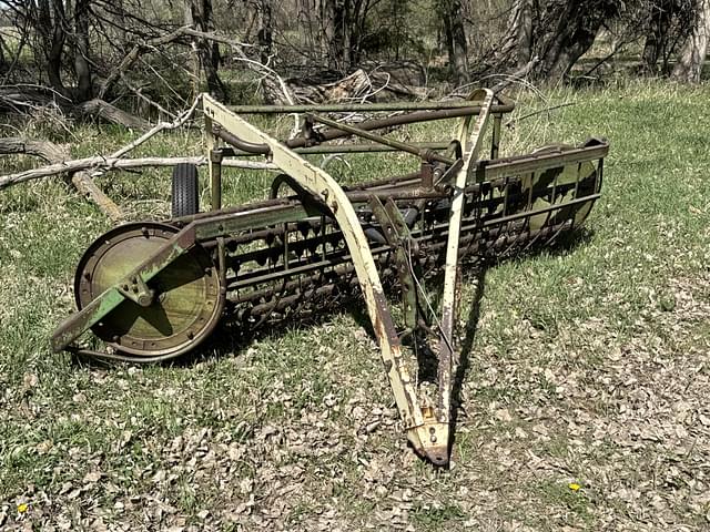 Image of John Deere 896 equipment image 2