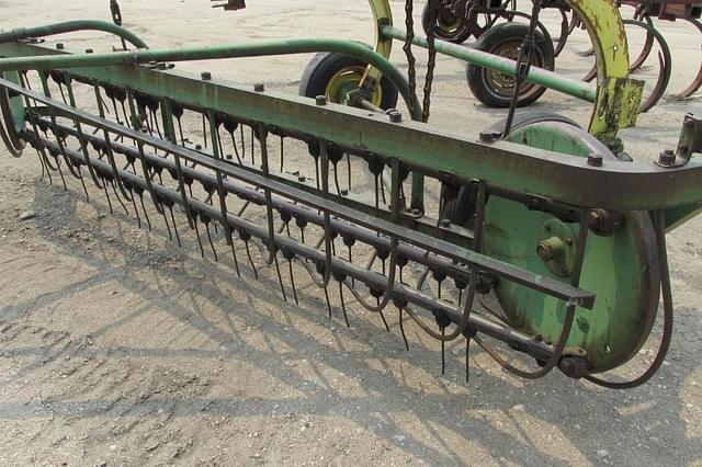 Image of John Deere 896 equipment image 4