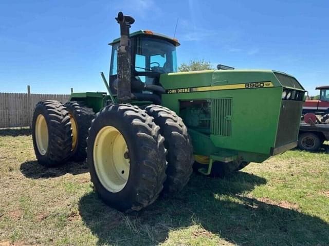 Image of John Deere 8960 equipment image 1