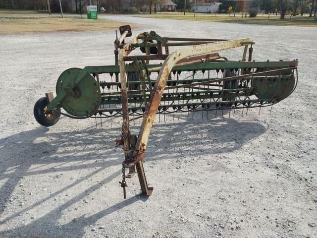 Image of John Deere 896A equipment image 1