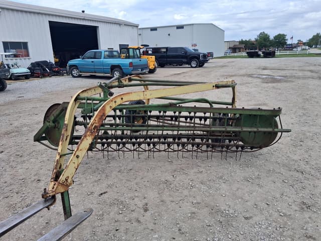 Image of John Deere 896A equipment image 2