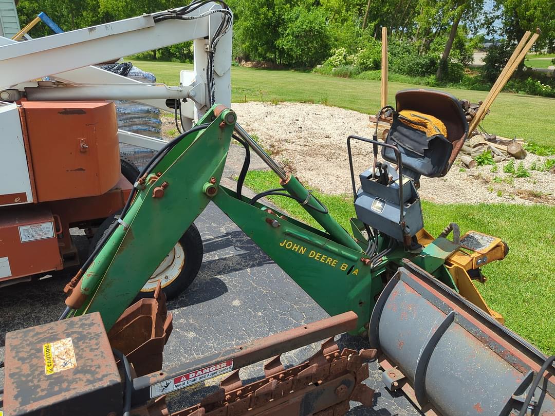 Image of John Deere 8A Primary image