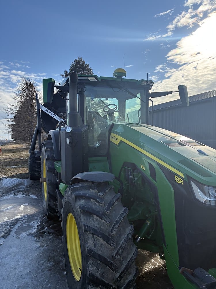 2023 John Deere 8R 230 Equipment Image0