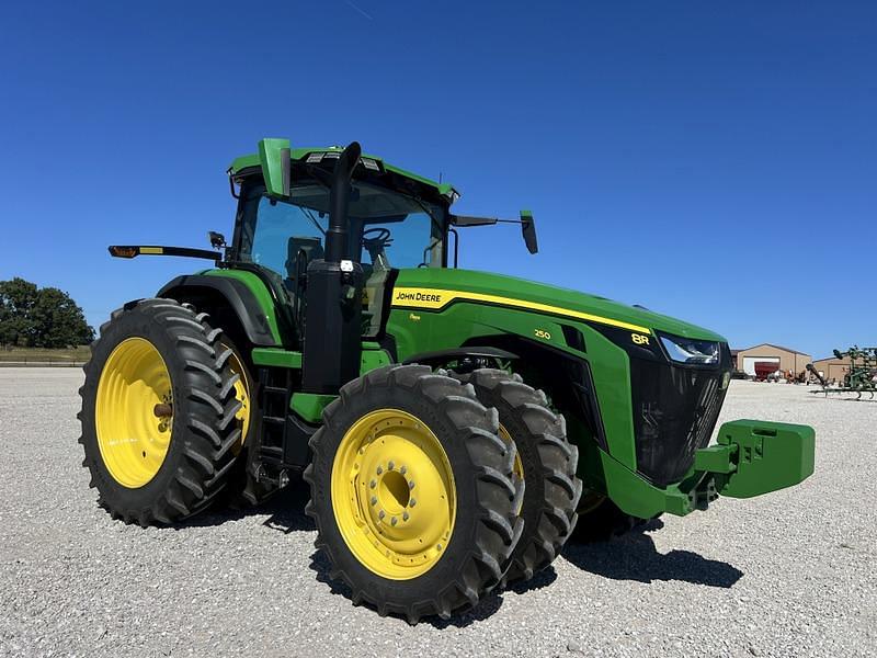 Image of John Deere 8R 250 Primary image