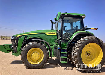 John Deere 8R 250 Equipment Image0