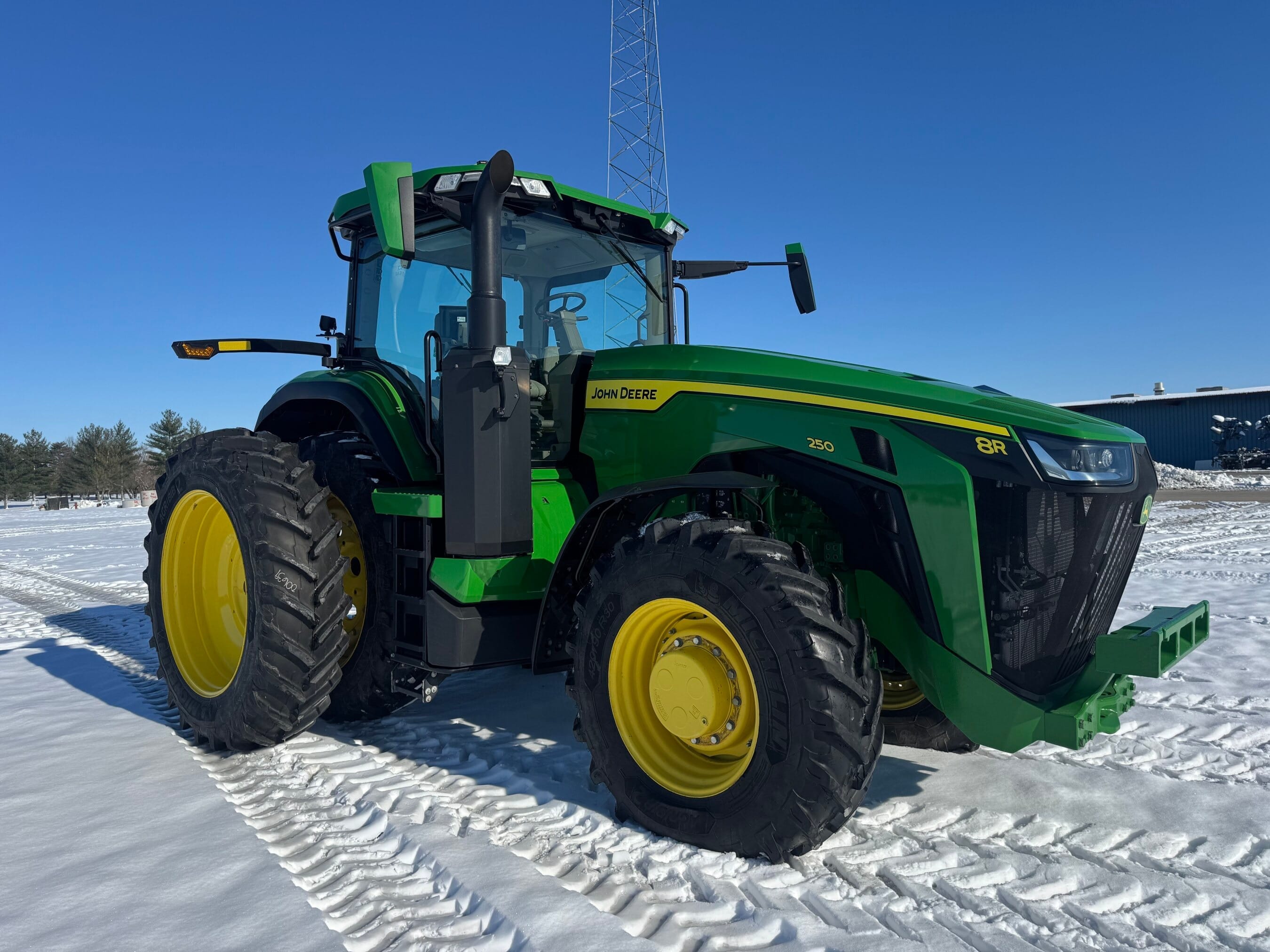 2024 John Deere 8R 250 Equipment Image0