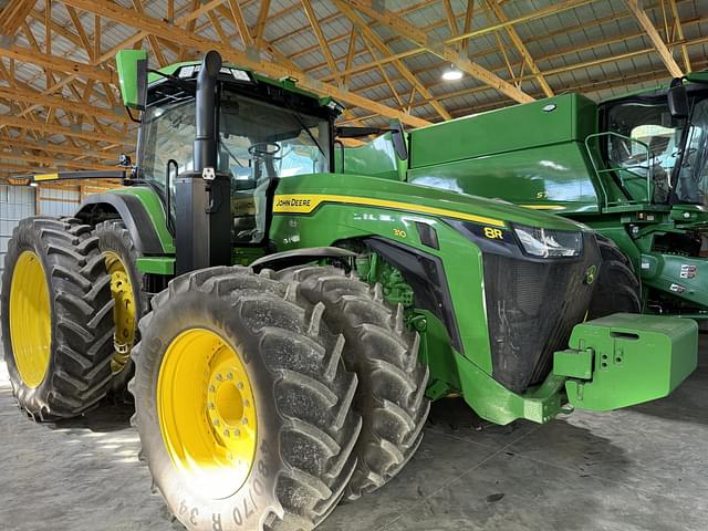 Image of John Deere 8R 310 equipment image 1