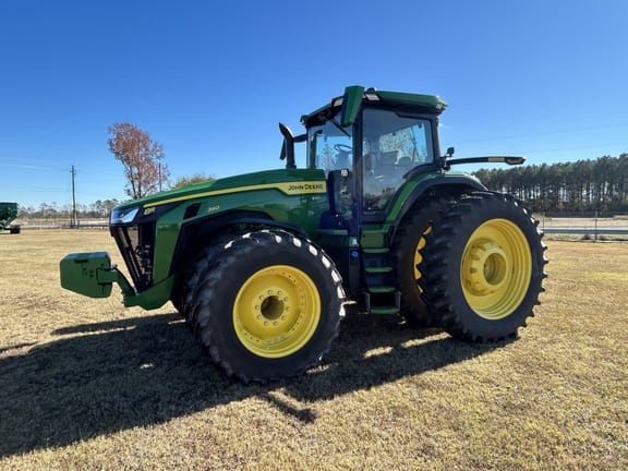 John Deere 8R 340 Equipment Image0