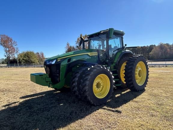 Image of John Deere 8R 340 equipment image 2