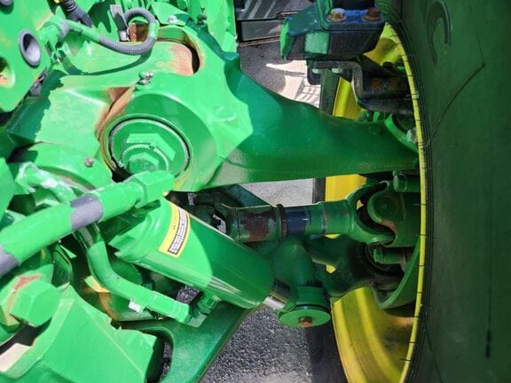 2022 John Deere 8R 340 Equipment Image0