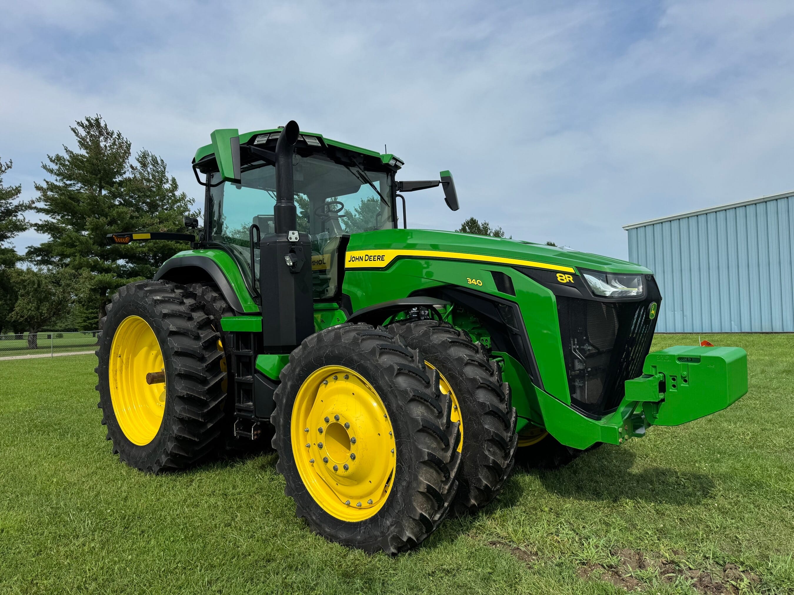 2024 John Deere 8R 340 Equipment Image0
