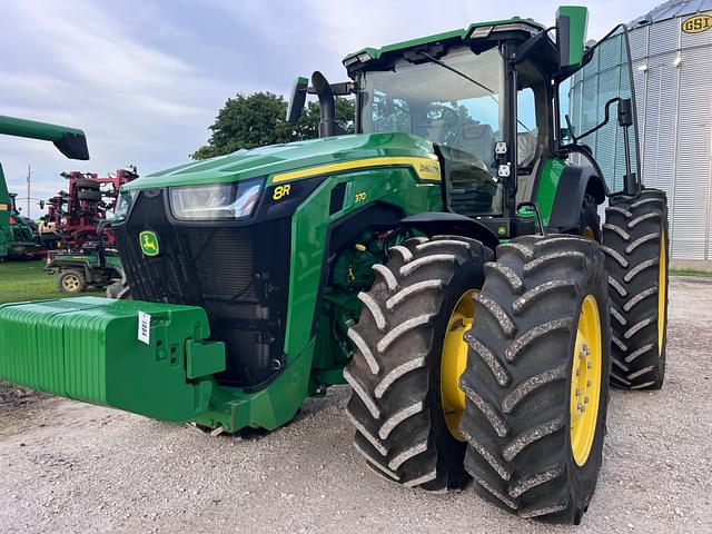 Image of John Deere 8R 370 equipment image 1