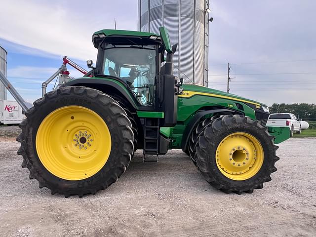 Image of John Deere 8R 370 equipment image 4