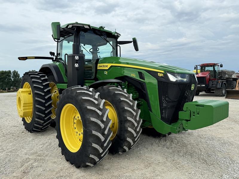 Image of John Deere 8R 370 Primary image