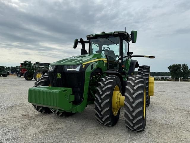 Image of John Deere 8R 370 equipment image 3