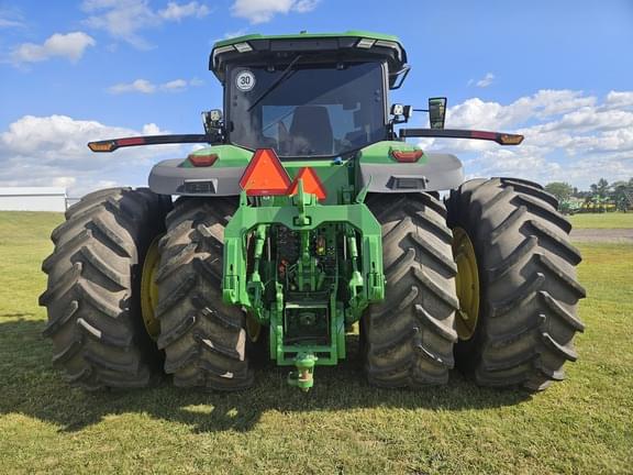 Image of John Deere 8R 410 equipment image 4