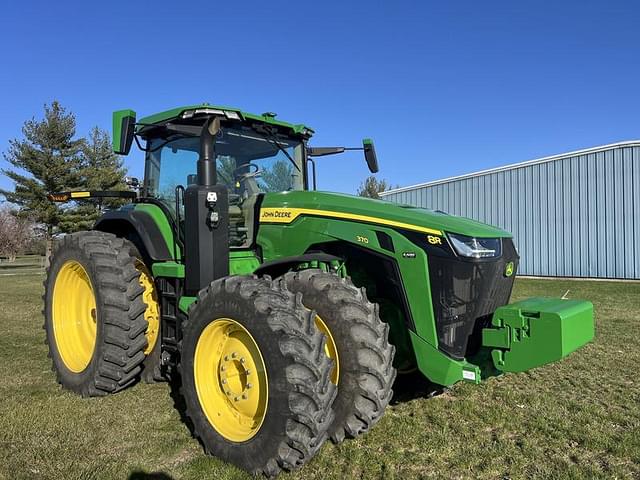 Image of John Deere 8R 370 equipment image 1