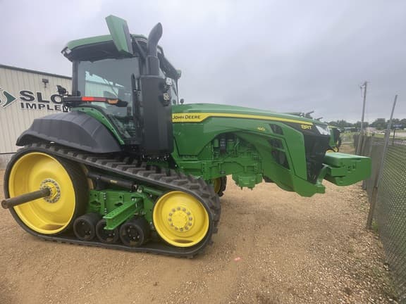 Image of John Deere 8RT 410 equipment image 1