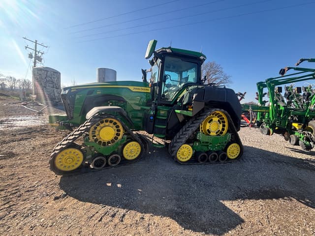 Image of John Deere 8RX 410 equipment image 2