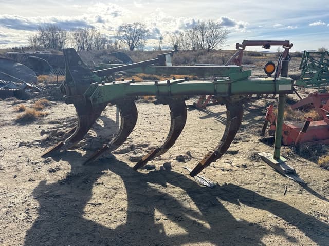 Image of John Deere 90 equipment image 2